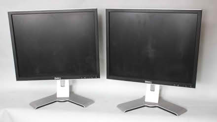 Photo of free ONE Dell 1908FPt monitor (Old Heath CO2) #1