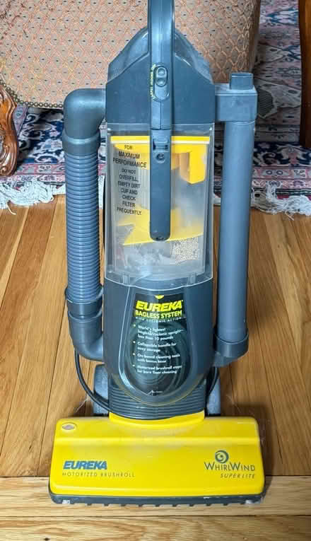 Photo of free Eureka Vacuum (Lexington center) #2
