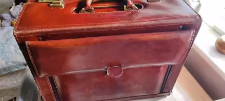 Photo of free Old pilot case (Pershore, WR10) #1