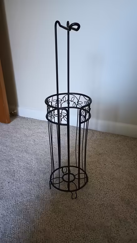 Photo of free Toilet Paper Holder (College Park Woods) #2