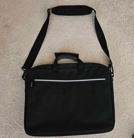 Photo of free Laptop carrying case good condition (south los altos) #1