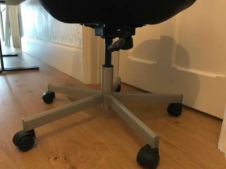 Photo of free desk chair (Redhill Meadvale RH1) #3