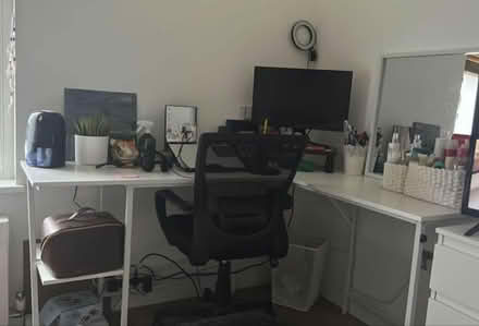 Photo of free White corner desk (E5) #1