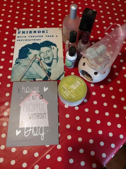 Photo of free Miscellaneous items (Glenfield Leicester LE3) #1
