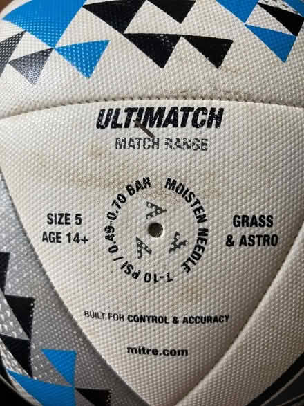 Photo of free Football size 5 age 14+ (Berkhamsted HP4) #2