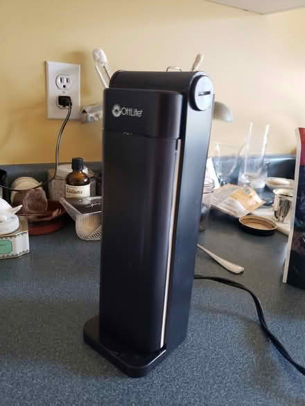Photo of free Ottlite task light (Greektown) #1