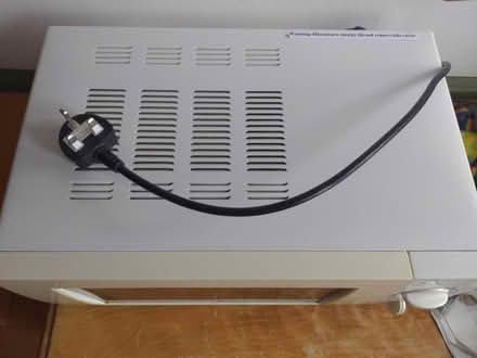 Photo of free Microwave (N17, Tottenham) #2