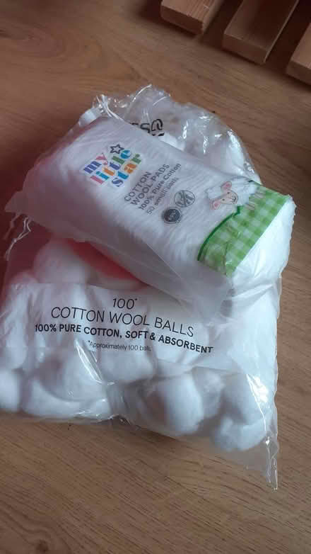 Photo of free Cotton wool (Shadwell E1) #1