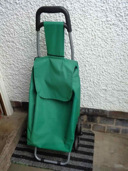 Photo of free trolleybag (Copsewood CV2) #1
