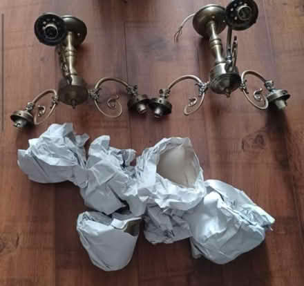 Photo of free 2x ceiling light fixtures (WN5) #1