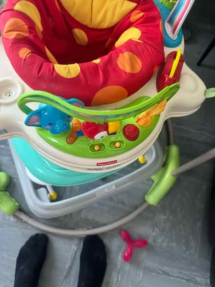 Photo of free Jumparoo (LU4 0) #1