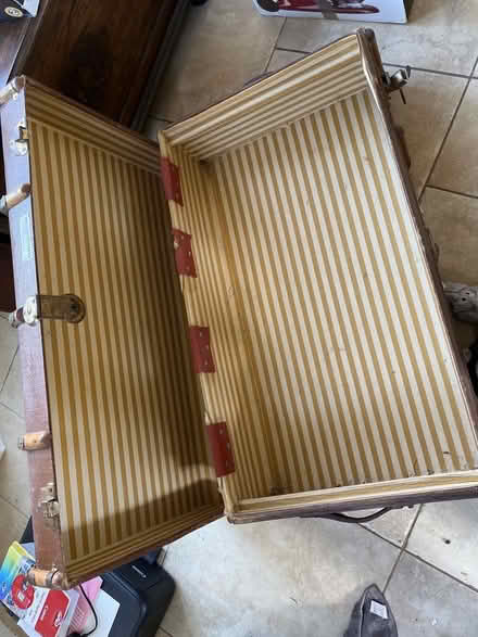 Photo of free Old wood/metal/ fibre trunk (Aylmerton NR11) #3