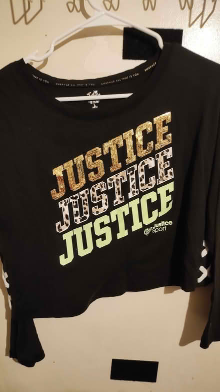Photo of free Women's clothing (5411 Logwood ave) #3