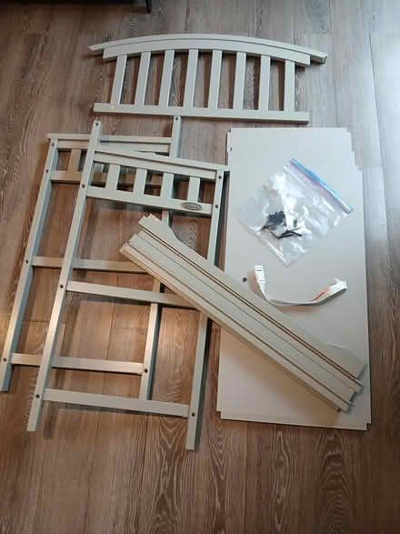 Photo of free Graco changing table (Stormville) #1