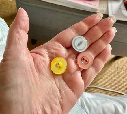 Photo of Colourful translucent buttons (Thornhill) #1