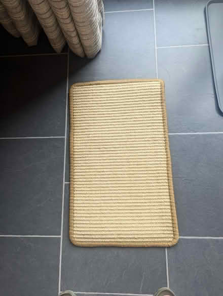 Photo of free Cat scratch mat (Chesser EH14) #1