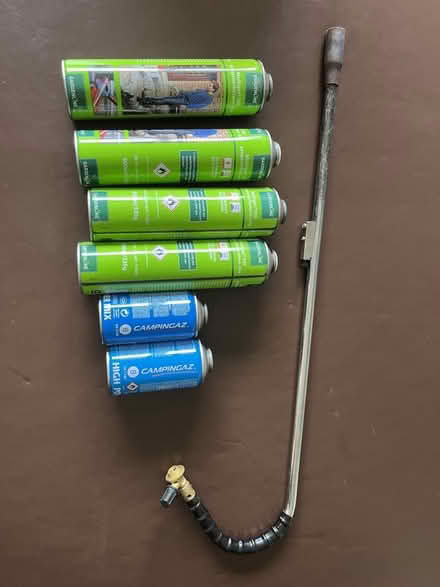 Photo of free Weed burner & gas canisters (Battledown GL52) #1