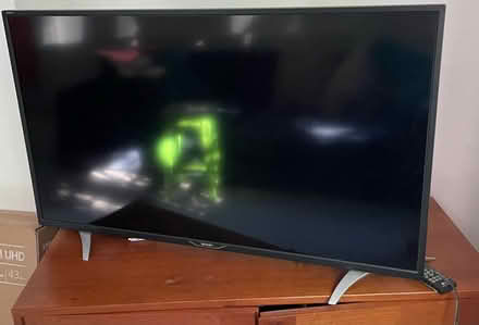 Photo of free 40 inch TV Toshiba (Sheffield S8) #1