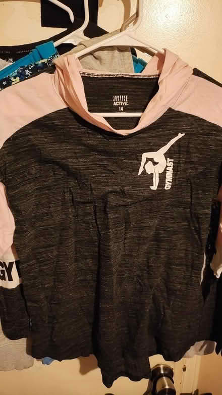 Photo of free Women's clothing (5411 Logwood ave) #4