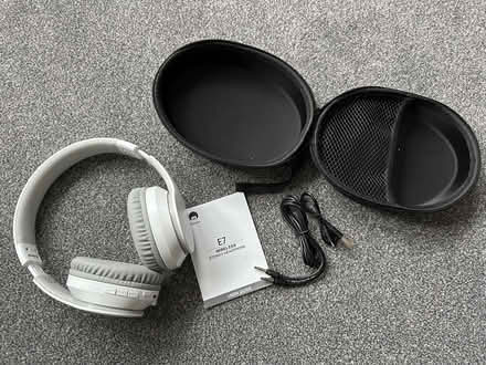 Photo of free Wireless Headphones (Derwent Road LA1) #3