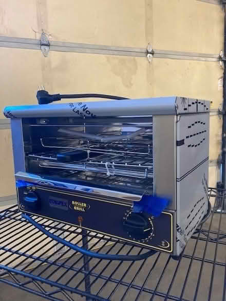 Photo of free Equipex commercial toaster oven (Canyon Park/Bothell) #1