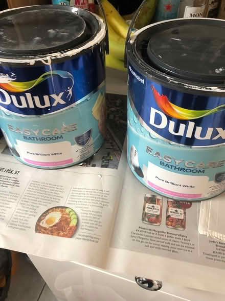 Photo of free Dulux bathroom white paint (BA2) #1