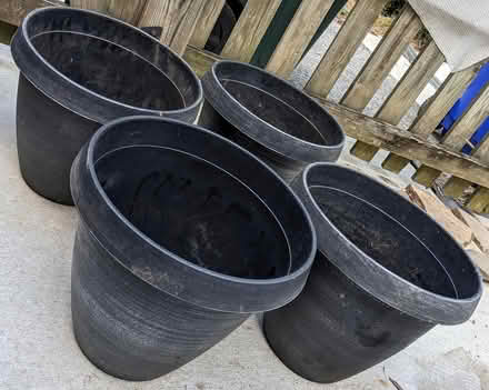 Photo of free Plastic plant pots (Near College Park Metro) #4