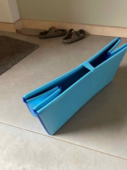 Photo of free Fold-up baby / toddler bath (AL1) #2