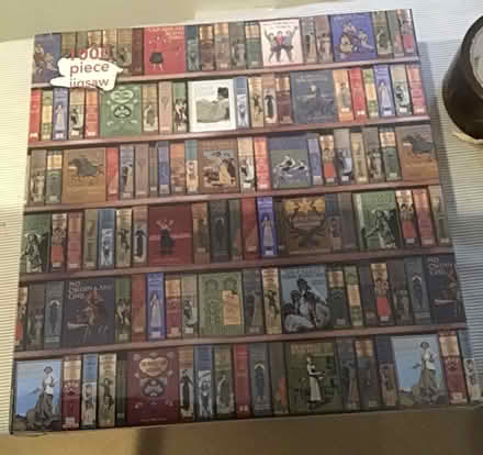 Photo of free Jigsaw Puzzle “High Jinks ! Bookshelves” (Great Strickland CA10) #1