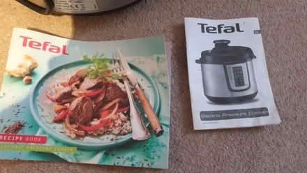Photo of free electric pressure cooker (Hove Green BN3) #1