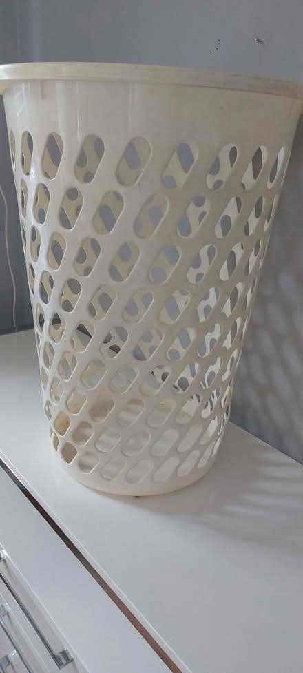 Photo of free Plastic wash basket (BT15) #1