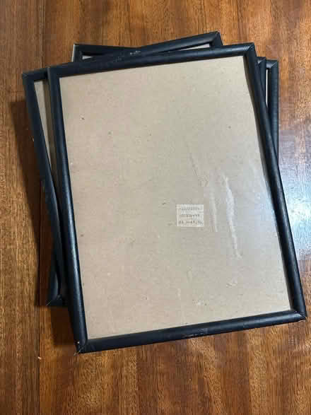 Photo of free 14 9”x12” picture frames (Long Beach/Lakewood) #1
