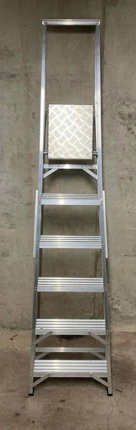 Photo of free Sealy ACL6 Ladder (Dean EH4) #1