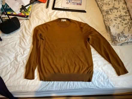 Photo of free Men’s jumpers (NW7) #1