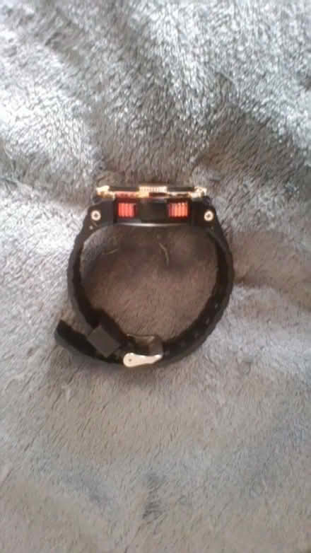 Photo of free Working Digital Watch (Saint Thomas Ward EX2) #4