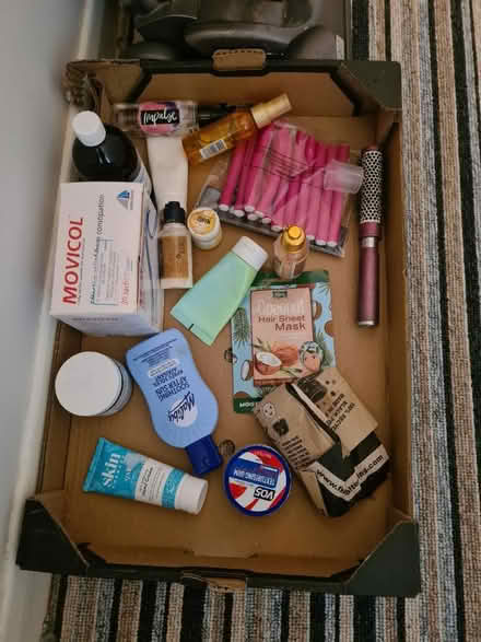 Photo of free Opened hair and beauty products (TQ1) #1