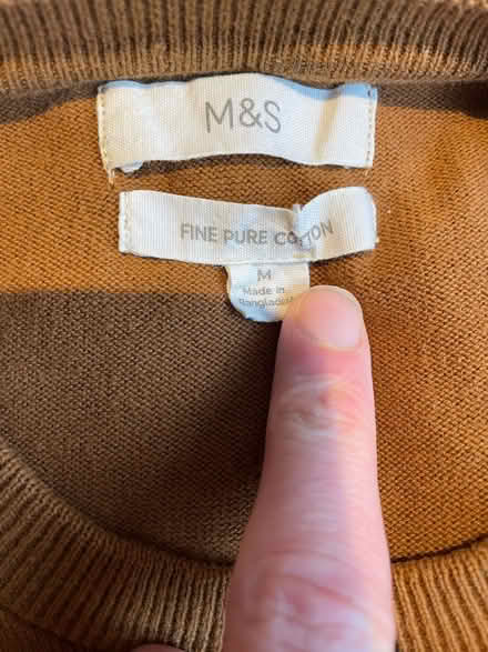 Photo of free Men’s jumpers (NW7) #2