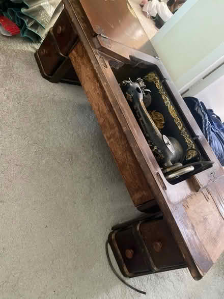 Photo of free Singer sewing machine with wooden (NW1) #3