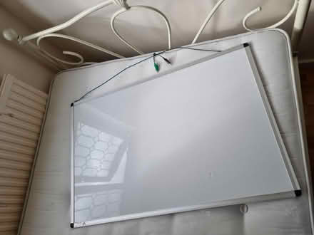 Photo of free whiteboard (SE1) #1