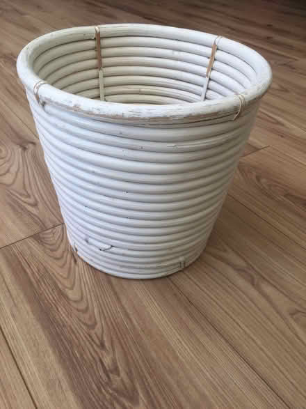 Photo of free White wooden waste paper basket (Cumnor OX2) #1
