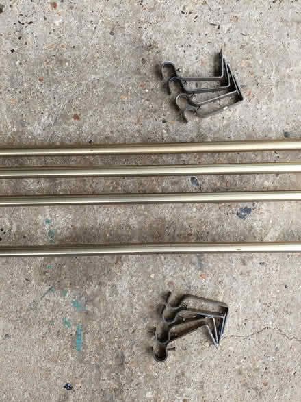 Photo of free Extendable curtain rods (Hertford Road SG2) #3