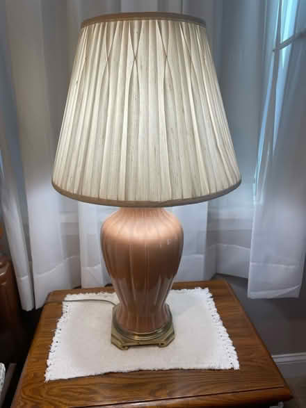 Photo of free 2 working Lamps w/ shades (Annandale, NJ) #1