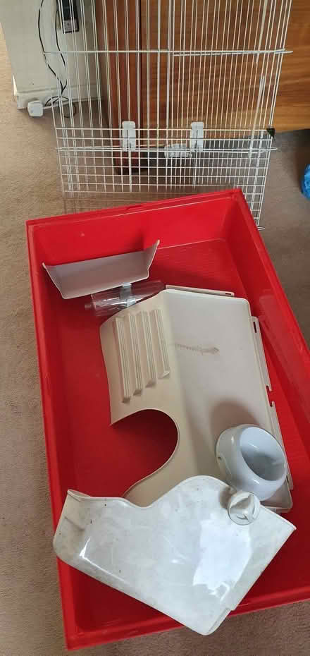 Photo of free Ferplast rabbit/Guinea pig cage (Woosehill RG41) #2
