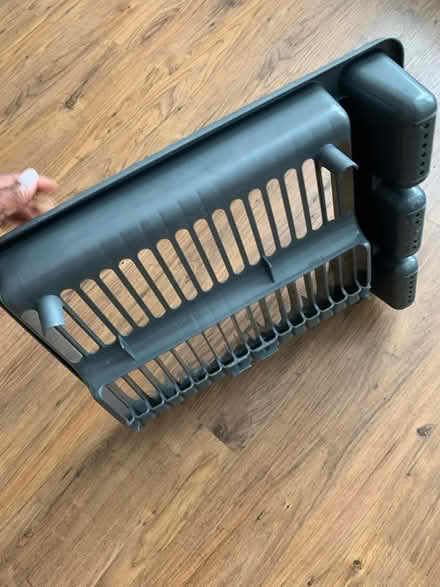 Photo of free Plastic dish rack (Roundhay LS8) #2