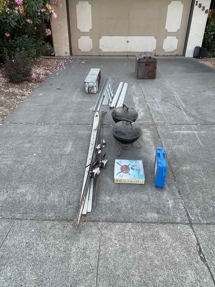 Photo of free Miscellaneous Garage Items (1536 Bittern Drive, Sunnyvale) #2