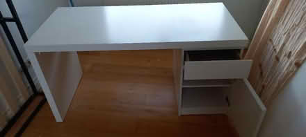 Photo of free Ikea desk (Plaistow E15) #2