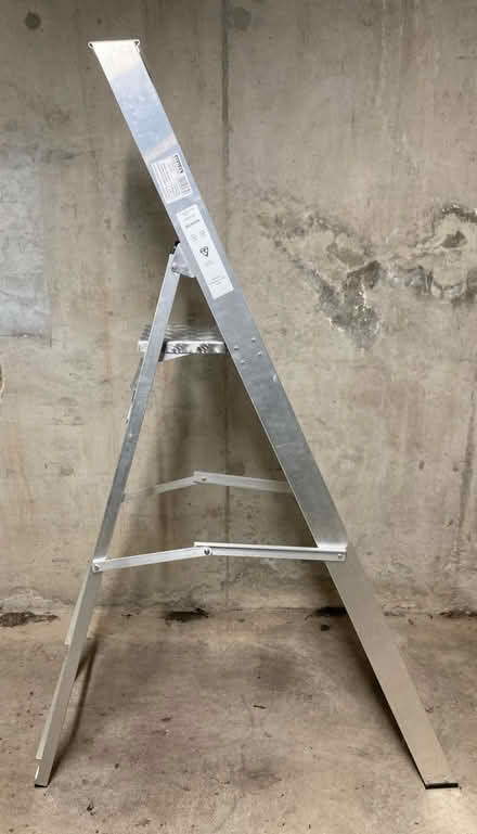 Photo of free Sealy ACL6 Ladder (Dean EH4) #2