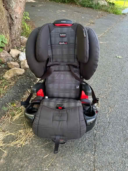 Photo of free Britax Pioneer Harness Booster Seat (20008, near BreadFurst) #1