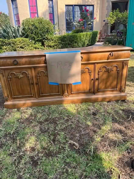 Photo of free Curb Alert: china cabinet and hutch (Wilshire and La Cienega) #1