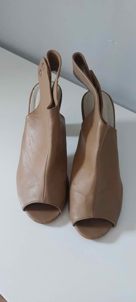 Photo of free Ladies shoes (BT15) #1